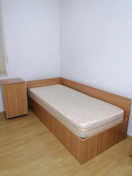 Vand dulap, pat + noptiera/ comoda